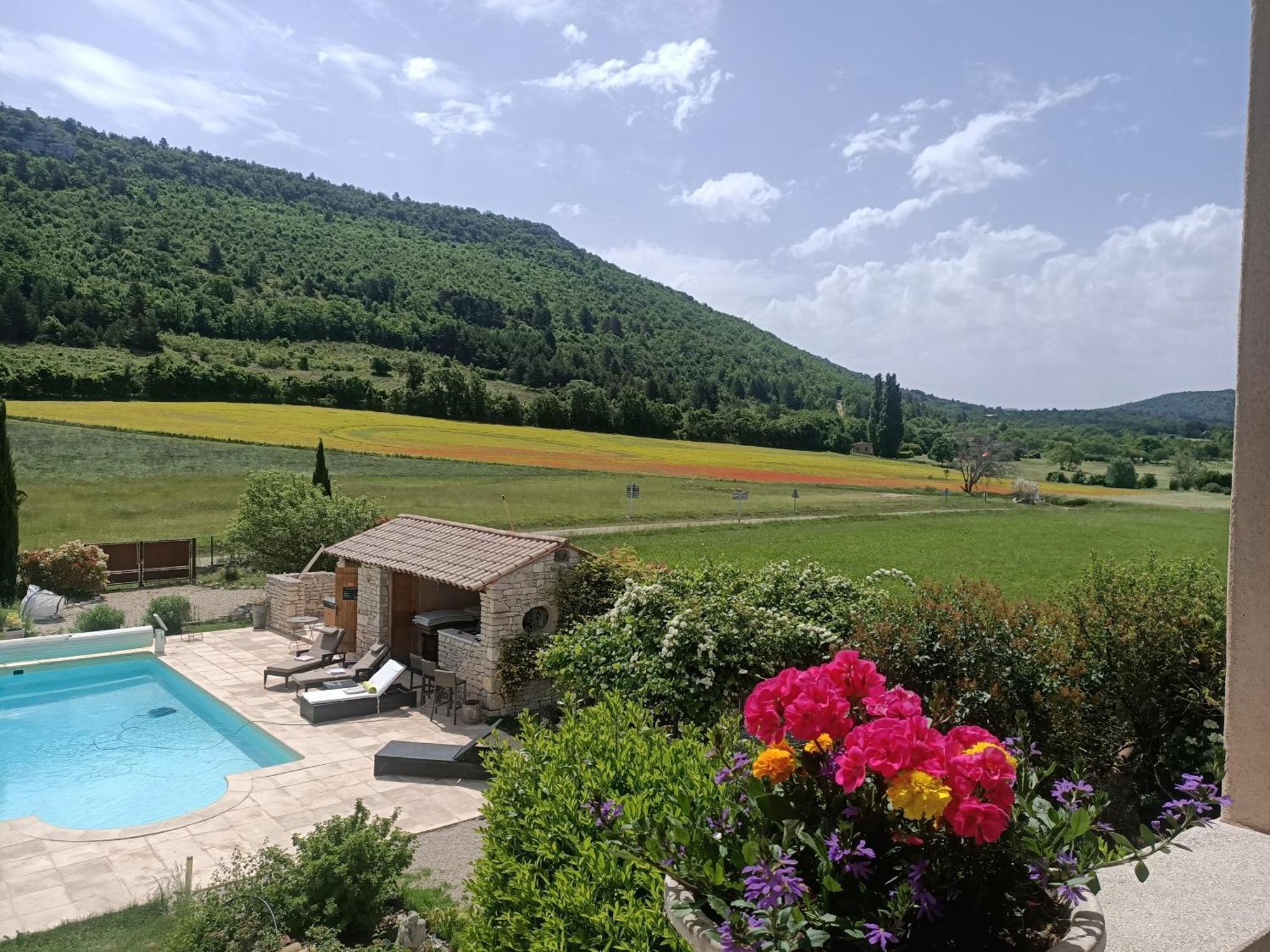 سولت دي فوكلوز Mon Ventoux - Cozyhotes الغرفة الصورة